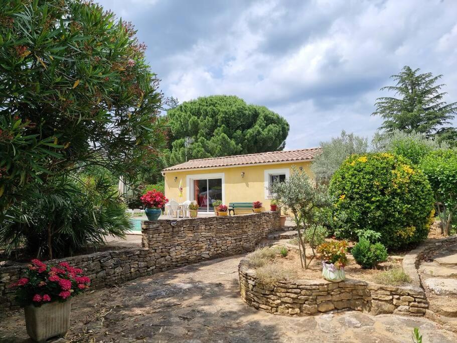 Gite Avec Piscine Au Coeur De La Vallee De La Ceze Saint-Laurent-de-Carnols Luaran gambar